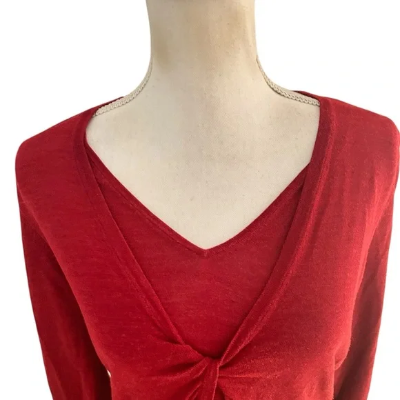Sweaterworks Rich Red V-Neck silk Sweater front twist knot detail size large - Picture 6 of 9
